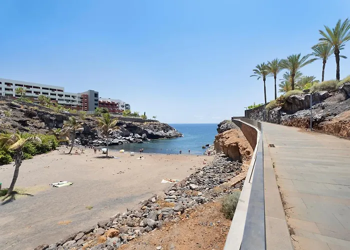 Bonito Estudio Playa Paraiso Con Vista Al Mar By Paramount Holidays